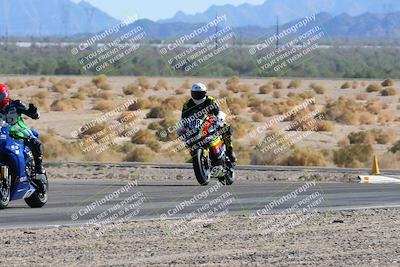 media/Oct-20-2024-CVMA (Sun) [[d4a3dff211]]/Race 16-Formula Middleweight/